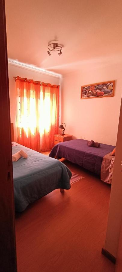 T2 Por Do Sol Appartement Nazaré Buitenkant foto